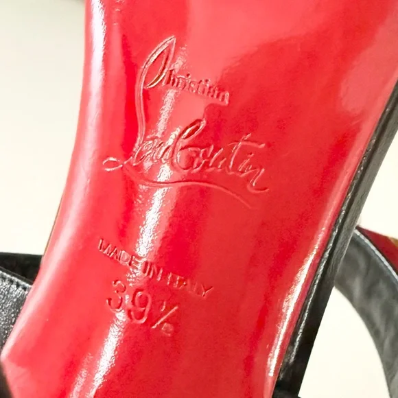 NEW Christian Louboutin Pyrabubble Sandals Heels in Black Leather Gold Studs - Picture 8 of 8